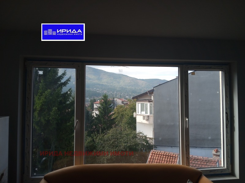 De vânzare  2 dormitoare Sofia , Carpuzița , 110 mp | 70859625 - imagine [2]