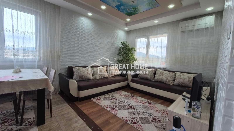 Продава  3-стаен град Търговище , Запад 2 , 76 кв.м | 96911836