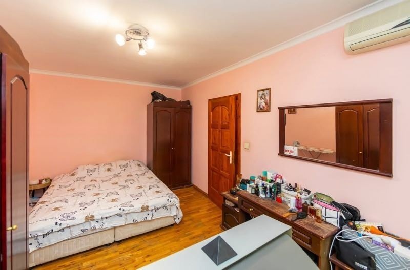 Продаја  2 спаваће собе Софија , Гео Милев , 135 м2 | 59108356 - слика [11]