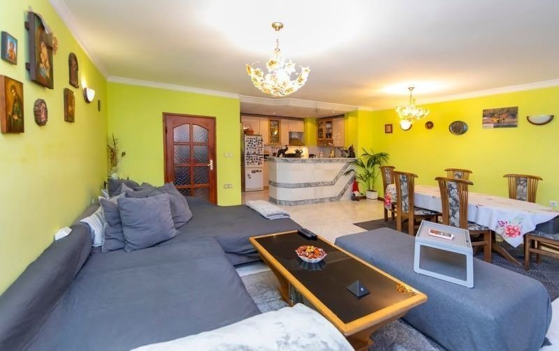Продаја  2 спаваће собе Софија , Гео Милев , 135 м2 | 59108356 - слика [2]