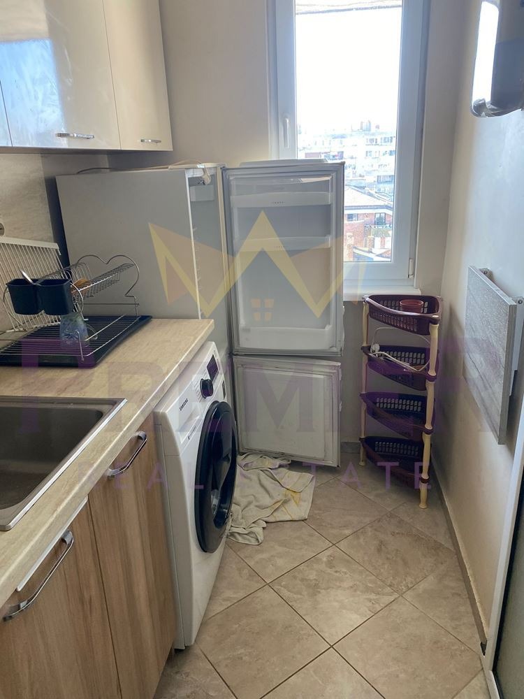 Продава 3-СТАЕН, гр. Бургас, Център, снимка 6 - Апартаменти - 53708341