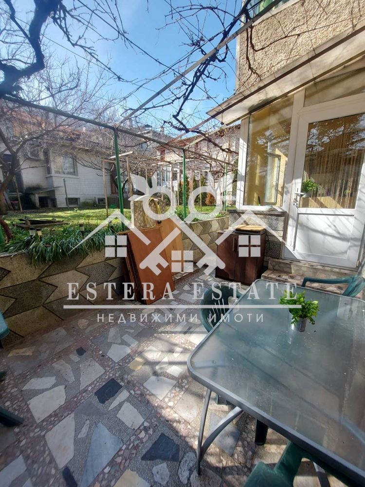 Продава ЕТАЖ ОТ КЪЩА, гр. Шумен, Военно училище, снимка 7 - Етаж от къща - 53679784