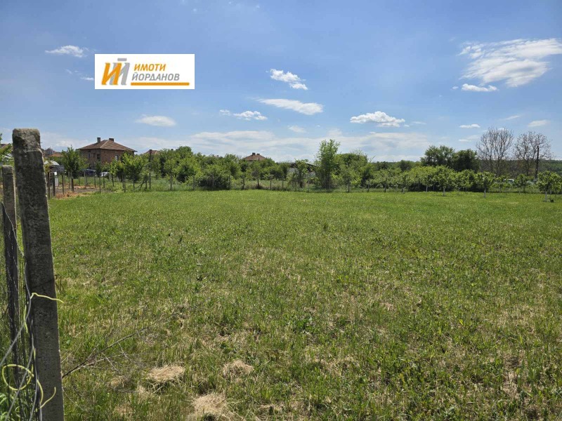 Na prodej  Spiknutí oblast Veliko Tarnovo , Debelec , 850 m2 | 60160480