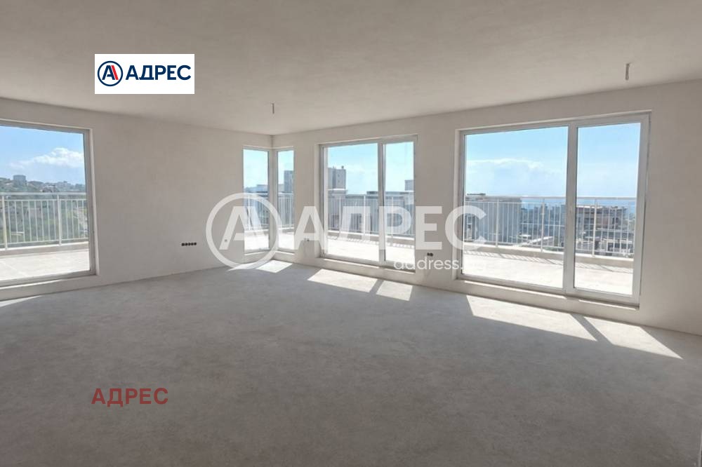 Продава МНОГОСТАЕН, гр. Варна, Левски 1