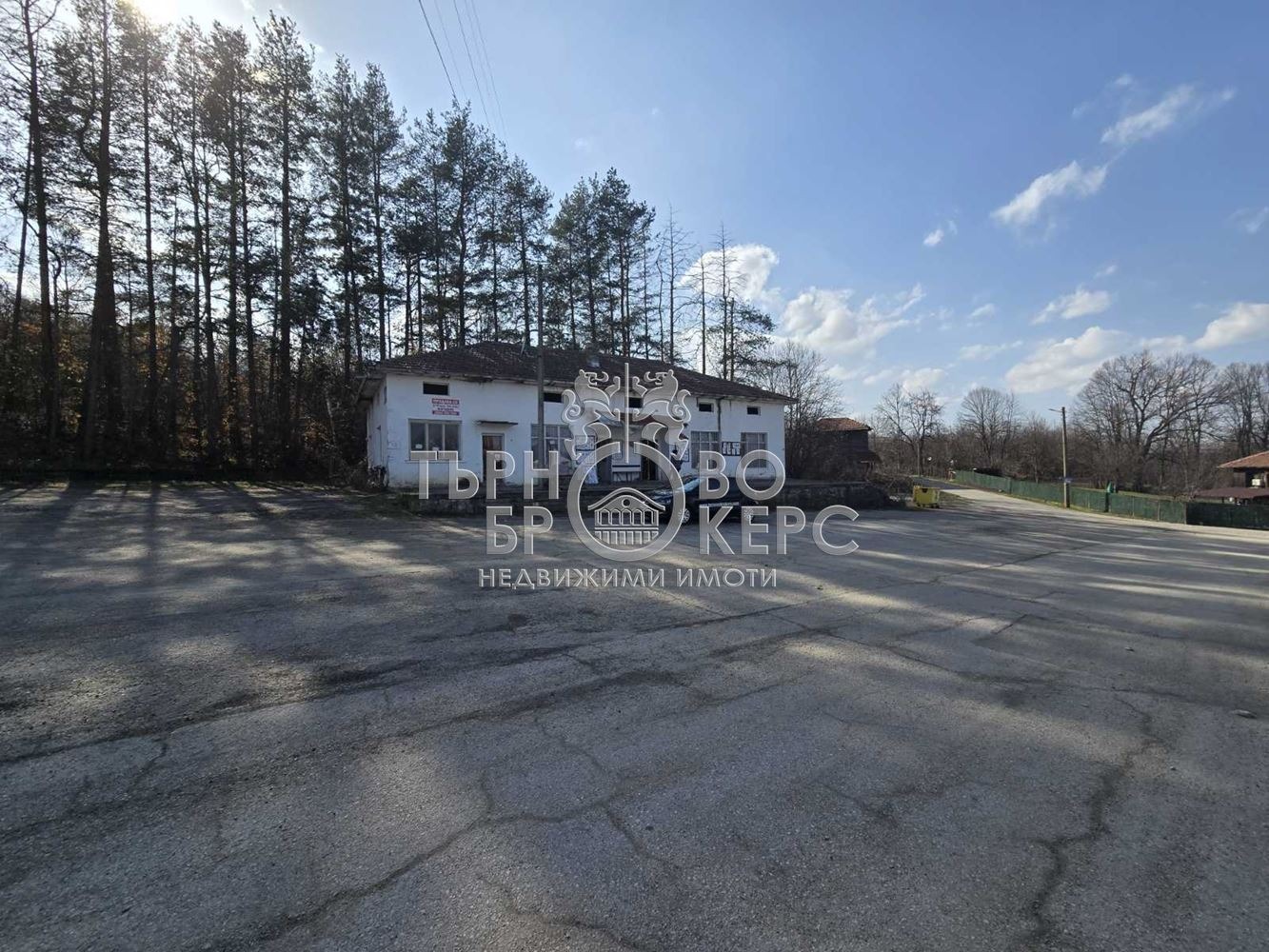 Продава СКЛАД, с. Камещица, област Габрово, снимка 3 - Складове - 54106614