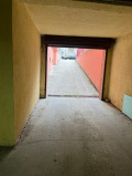 Продава ГАРАЖ, ПАРКОМЯСТО, гр. Перник, Център, снимка 2