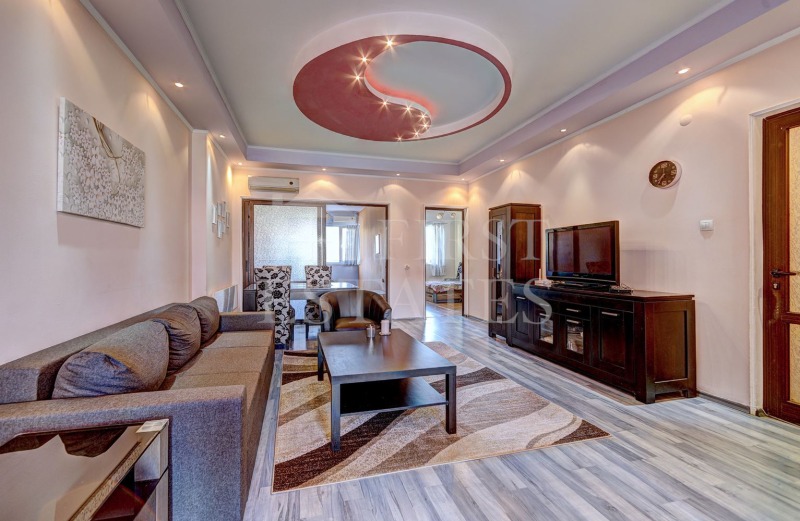 Продава 3-СТАЕН в град София, Център - 116 кв.м / 400 000 € » 782 332.00 лв., КЕЛЪР УИЛЯМС ЦЕНТЪР