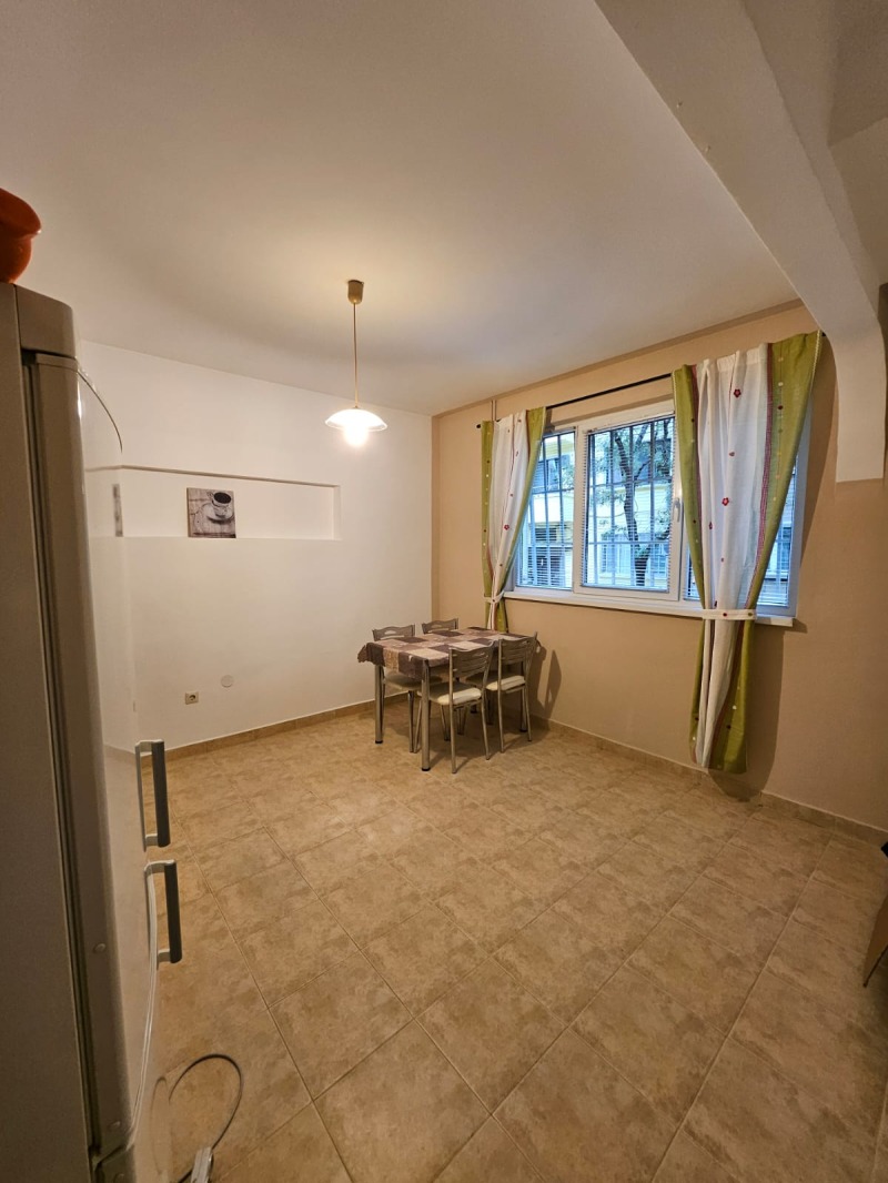 Продава 2-СТАЕН, гр. София, Център, снимка 3 - Апартаменти - 53603054