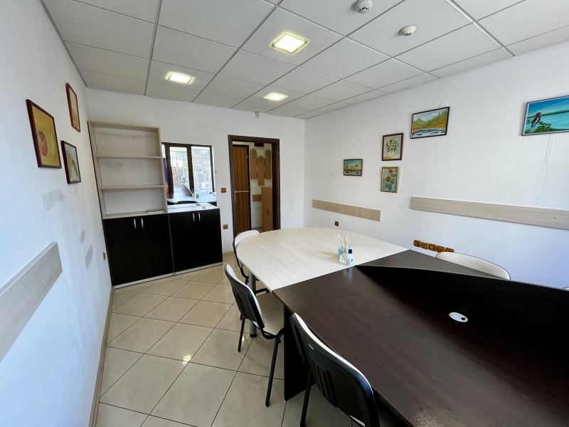 In vendita  Ufficio Haskovo , Tsentar , 25 mq | 33534667 - Immagine [4]