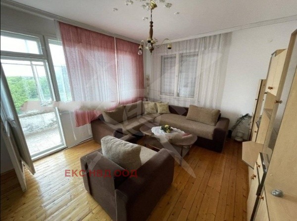 Eladó  Ház emelete Plovdiv , Proslav , 169 négyzetméter | 47876438