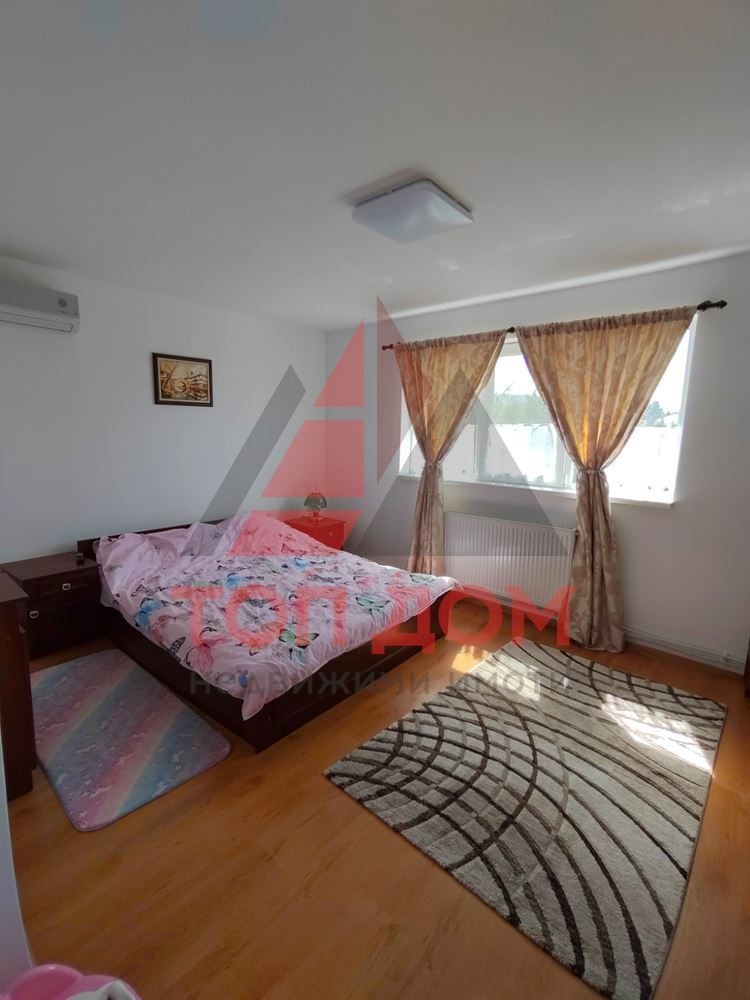 Na prodej  Dům oblast Dobrich , Obročište , 240 m2 | 30115088 - obraz [9]