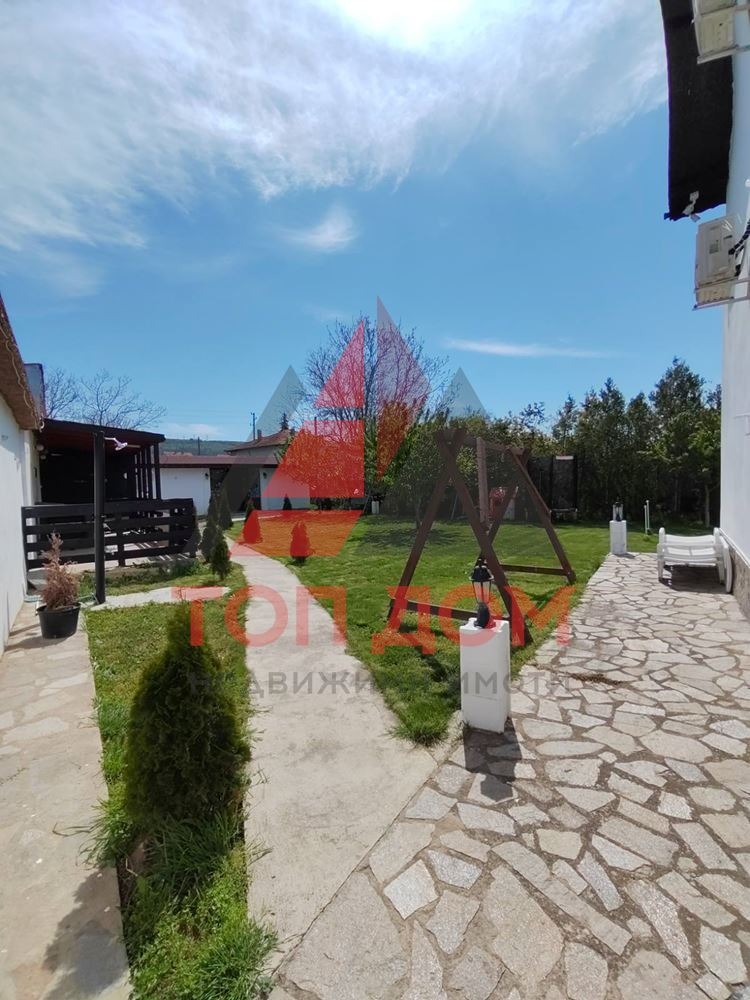 Na prodej  Dům oblast Dobrich , Obročište , 240 m2 | 30115088