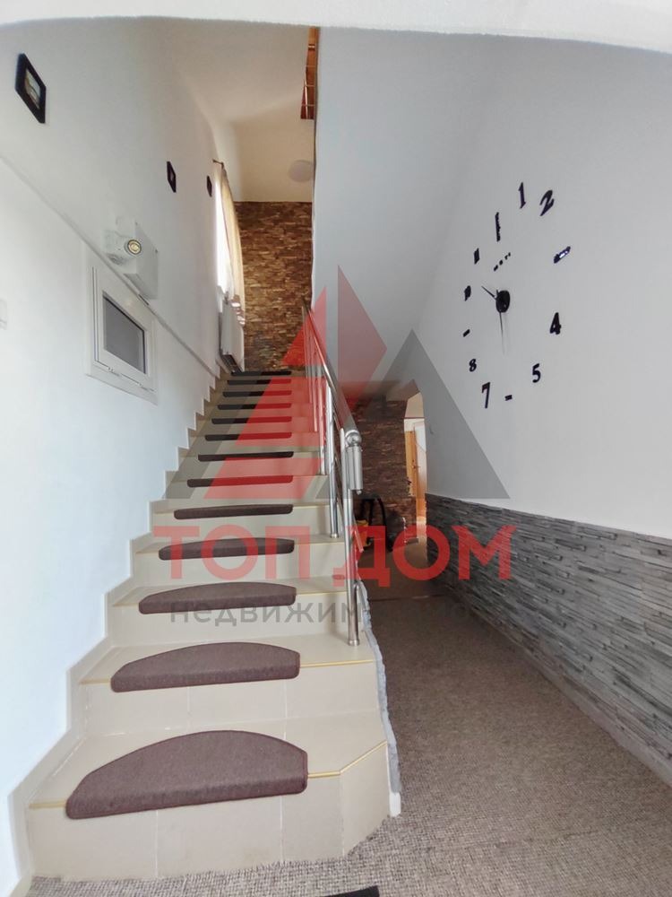 Na prodej  Dům oblast Dobrich , Obročište , 240 m2 | 30115088 - obraz [5]