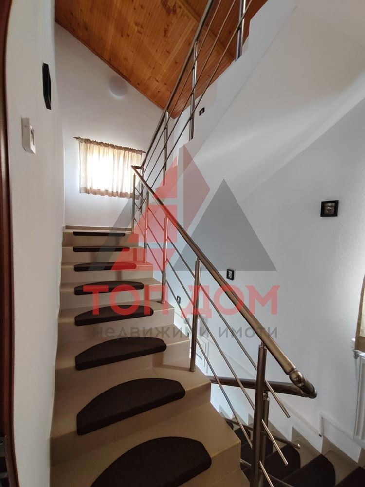 Na prodej  Dům oblast Dobrich , Obročište , 240 m2 | 30115088 - obraz [6]