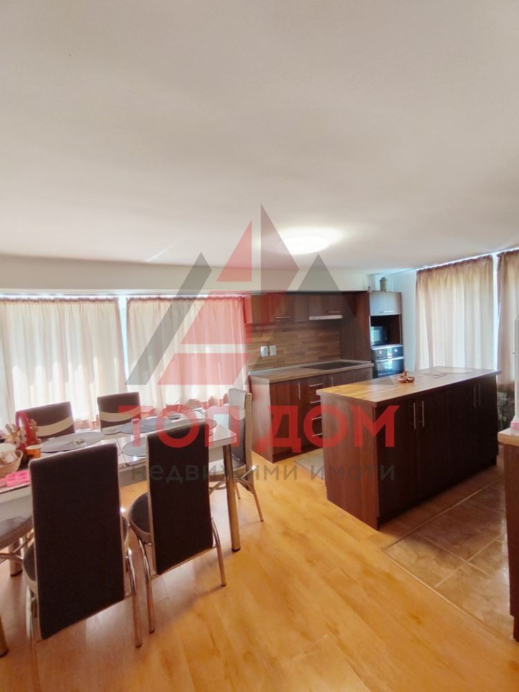Na prodej  Dům oblast Dobrich , Obročište , 240 m2 | 30115088 - obraz [2]