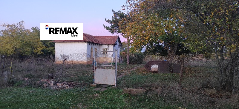 Продава КЪЩА, с. Вранино, област Добрич, снимка 2 - Къщи - 52706204