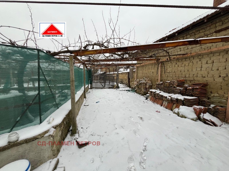 Продава КЪЩА, с. Риш, област Шумен, снимка 8 - Къщи - 53176548