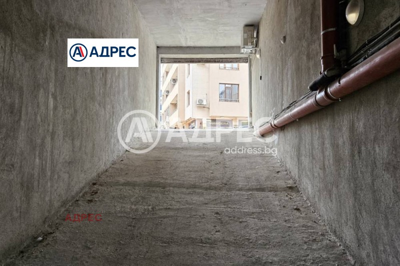 Продава ГАРАЖ, ПАРКОМЯСТО, гр. Варна, Базар Левски, снимка 3 - Гаражи и паркоместа - 53558606