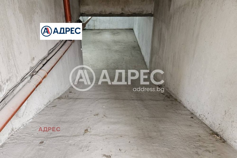 Продава ГАРАЖ, ПАРКОМЯСТО, гр. Варна, Базар Левски, снимка 2 - Гаражи и паркоместа - 53558606