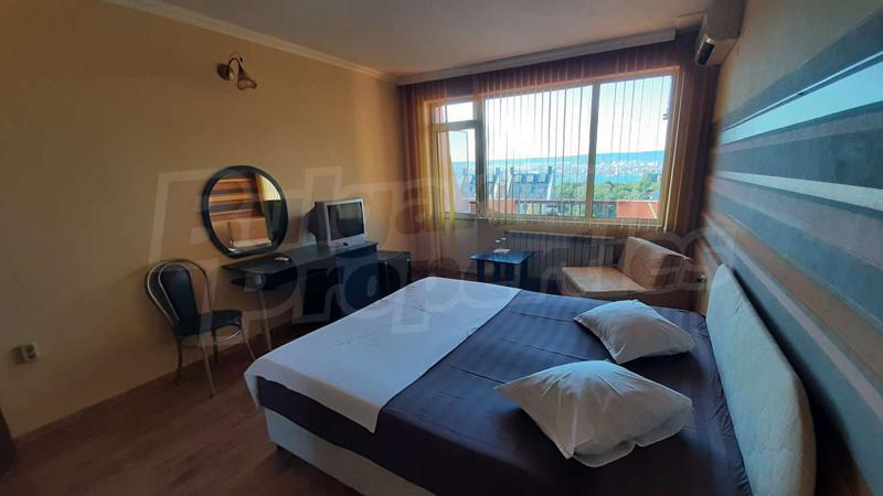 Продава  Хотел град Варна , Галата , 550 кв.м | 48856066 - изображение [8]