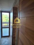 Продава КЪЩА, област София, с. Нови хан • 115000 € / 224920.45 лв. • 18251871 5