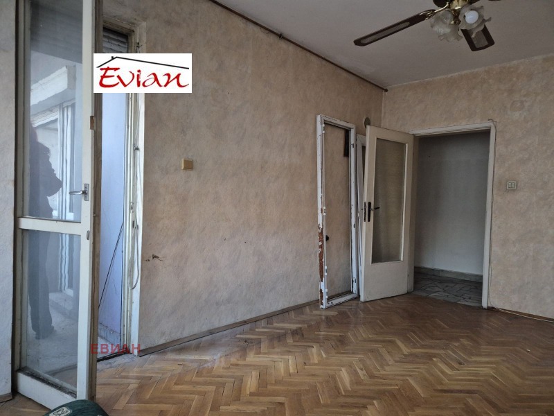 Продава 2-СТАЕН, гр. Русе, Широк център, снимка 6 - Aпартаменти - 48414648