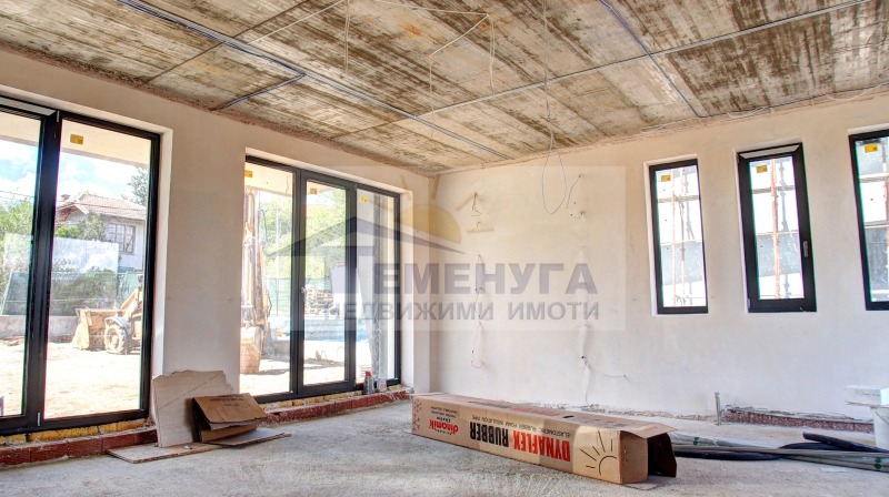 Til salgs  Hus Sofia , Pansjarevo , 261 kvm | 40756092 - bilde [5]