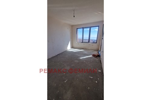 Till salu  Hus Varna , m-t Aktjelar , 160 kvm | 42931038 - bild [7]
