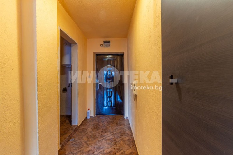 Продава 2-СТАЕН, гр. Варна, Колхозен пазар, снимка 11 - Апартаменти - 53074844