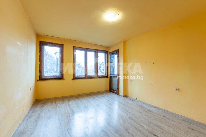 Продава 2-СТАЕН, гр. Варна, Колхозен пазар