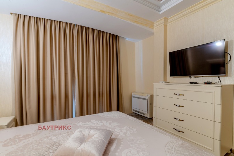 In vendita  2 camere da letto Veliko Tarnovo , Tsentar , 120 mq | 68808626 - Immagine [15]