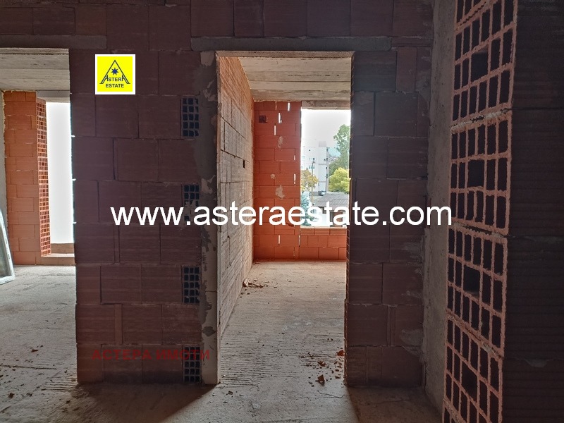 Продава 3-СТАЕН, гр. Благоевград, Еленово 2, снимка 2 - Апартаменти - 52138131