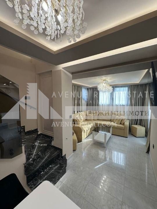 Продава 3-СТАЕН, гр. Пловдив, Център, снимка 2 - Апартаменти - 52389172