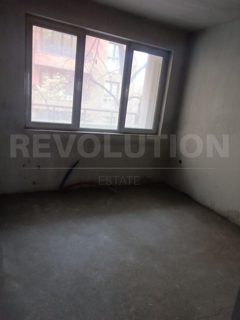 Продава 3-СТАЕН, гр. София, Хиподрума, снимка 2 - Апартаменти - 53247430