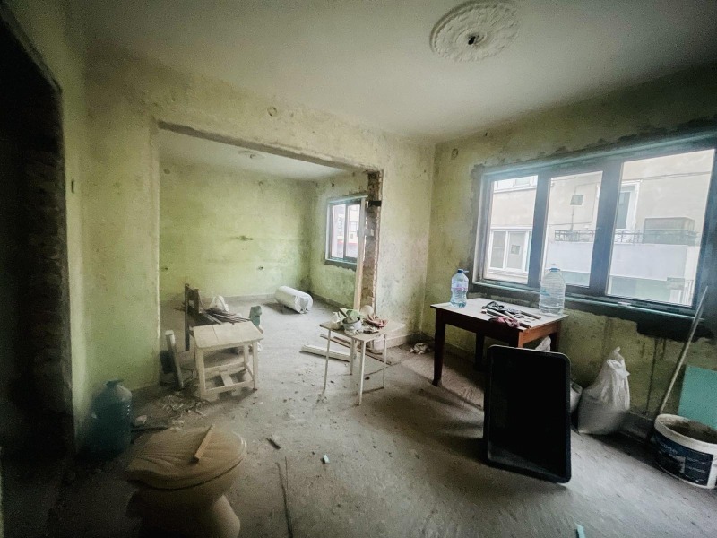 Продава ЕТАЖ ОТ КЪЩА, гр. Шумен, Басейна, снимка 5 - Етаж от къща - 53041472