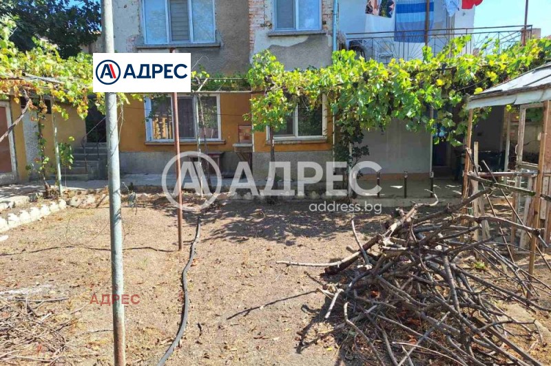 Продава ЕТАЖ ОТ КЪЩА, гр. Белослав, област Варна, снимка 3 - Етаж от къща - 53267186