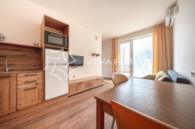 1 chambre m-t Alen mak, Varna