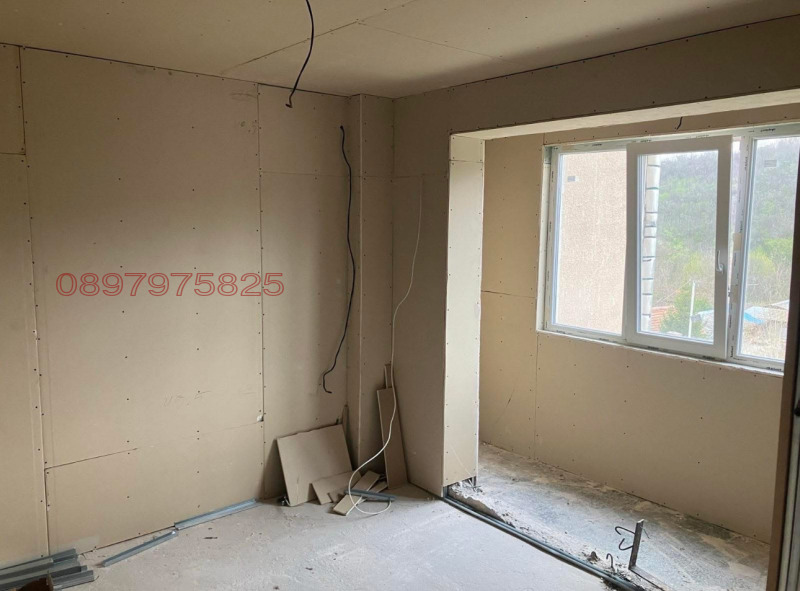 Till salu  1 sovrum region Vratsa , Mizija , 67 kvm | 31842271 - bild [6]