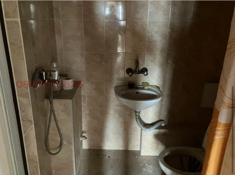 Till salu  1 sovrum region Vratsa , Mizija , 67 kvm | 31842271 - bild [8]