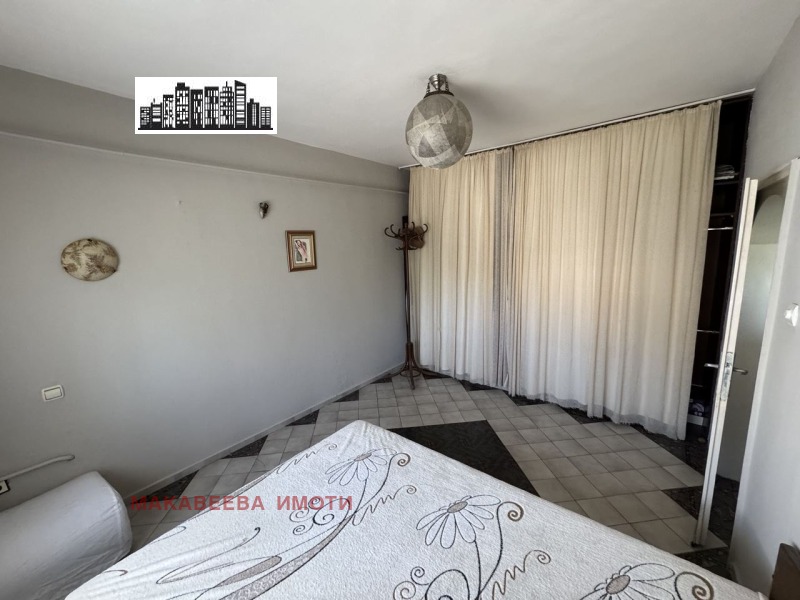 Продава  2-стаен град Пловдив , Гагарин , 64 кв.м | 38319600 - изображение [15]