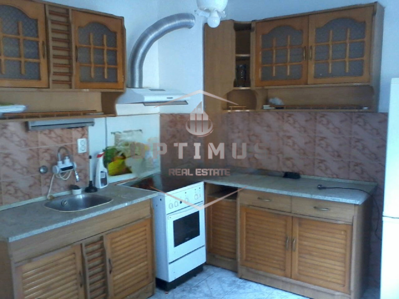 In vendita  2 camere da letto Plovdiv , Kamenitsa 1 , 80 mq | 54242207