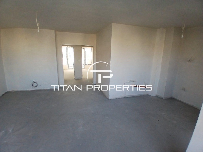 Продава 3-СТАЕН, гр. Пловдив, Кършияка, снимка 2 - Апартаменти - 52443976