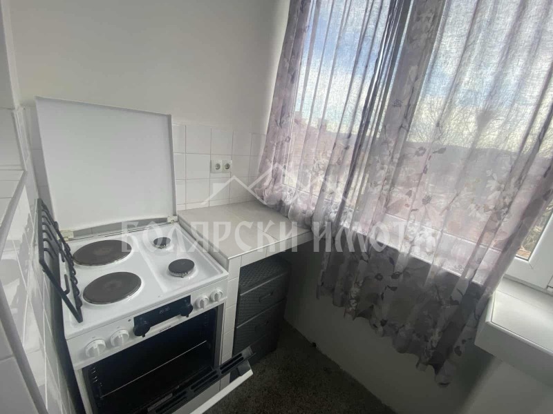 Продава 3-СТАЕН, гр. Велико Търново, Акация, снимка 9 - Апартаменти - 53538258