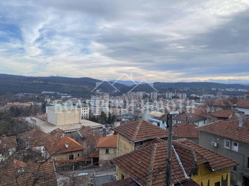 Продава 3-СТАЕН, гр. Велико Търново, Акация