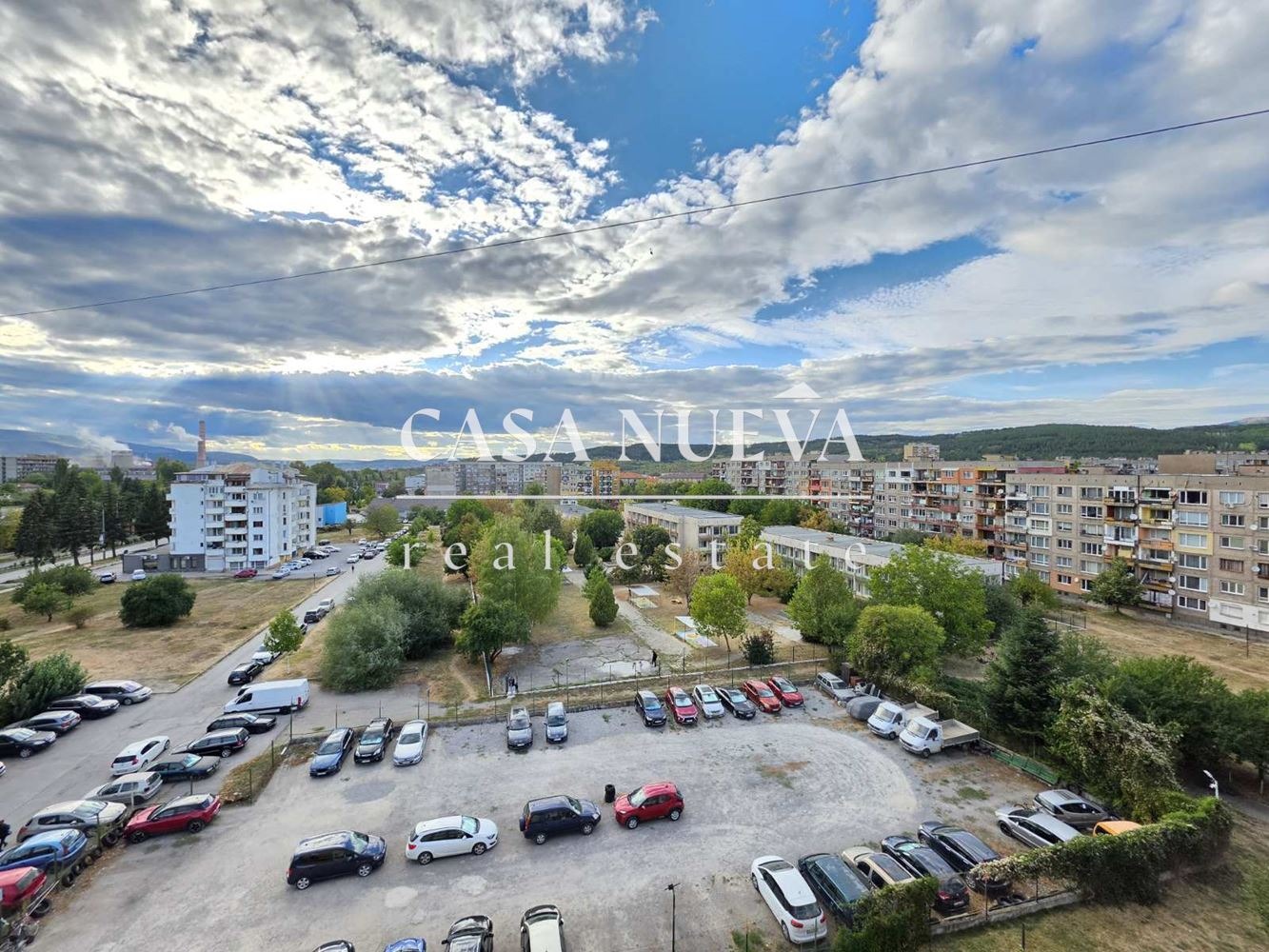 Продава 3-СТАЕН, гр. Перник, Изток, снимка 3 - Апартаменти - 56203190