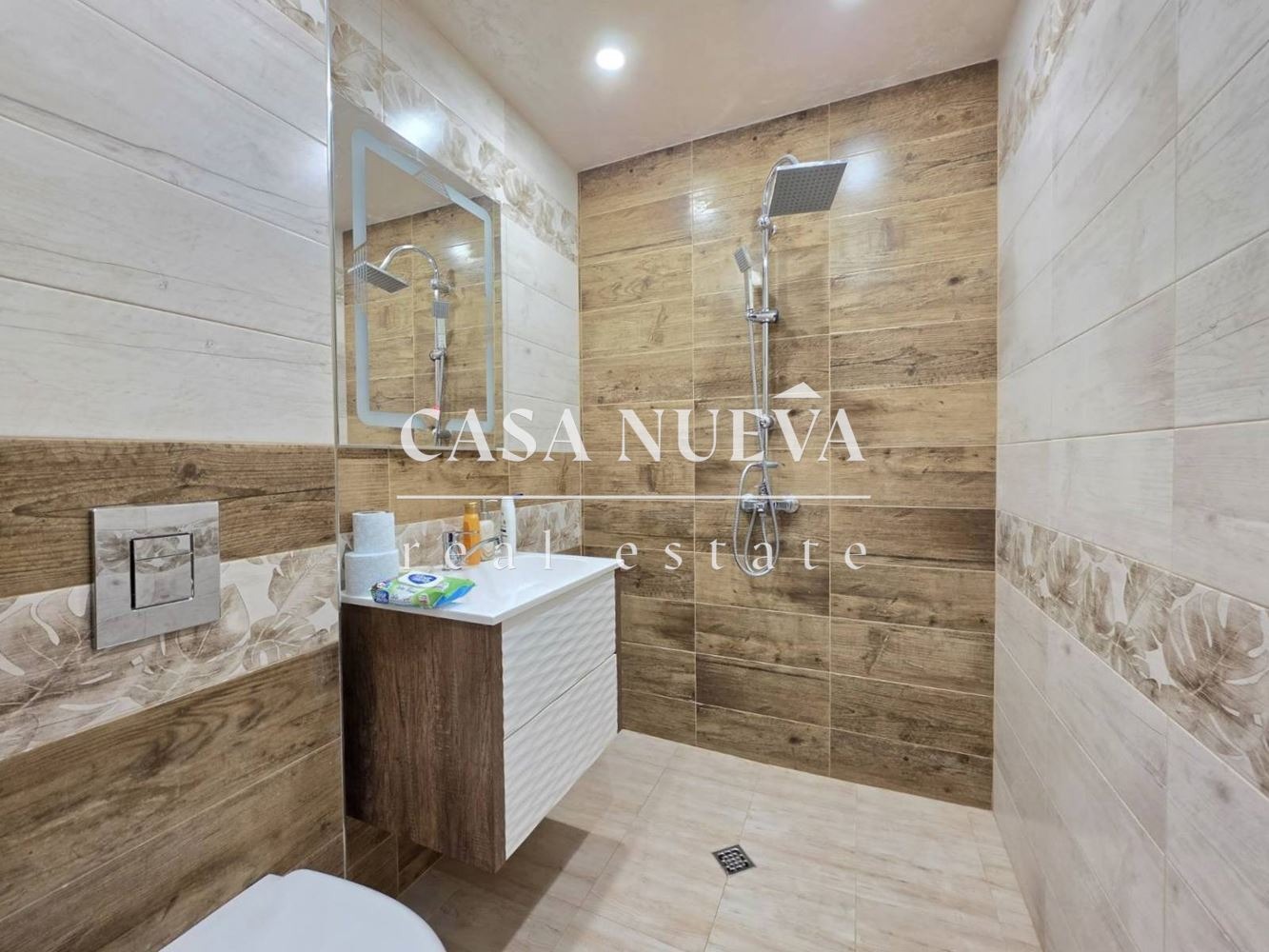 Продава 3-СТАЕН, гр. Перник, Изток, снимка 12 - Апартаменти - 56203190