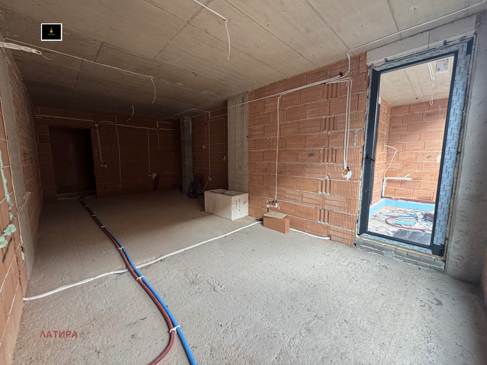 Продава 4-СТАЕН, гр. София, Малинова долина, снимка 2 - Апартаменти - 54106995