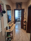 Продава ЕТАЖ ОТ КЪЩА, гр. Добрич, Център, снимка 1