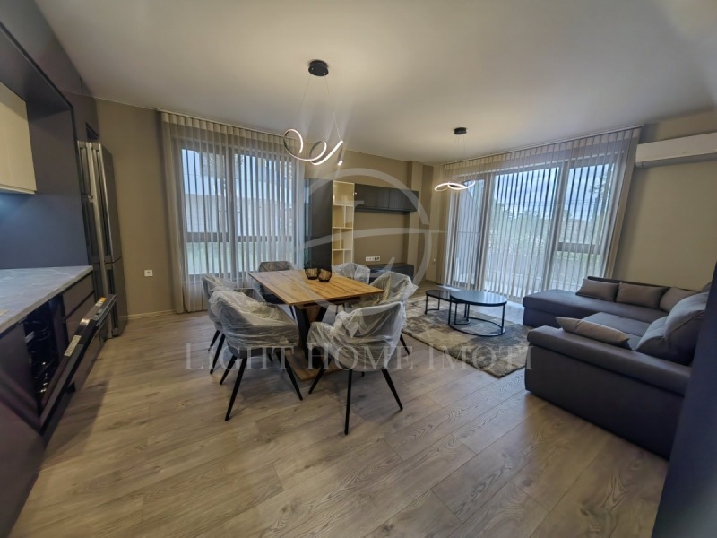 À venda  1 quarto Plovdiv , Hristo Smirnenski , 98 m² | 87928589 - imagem [2]