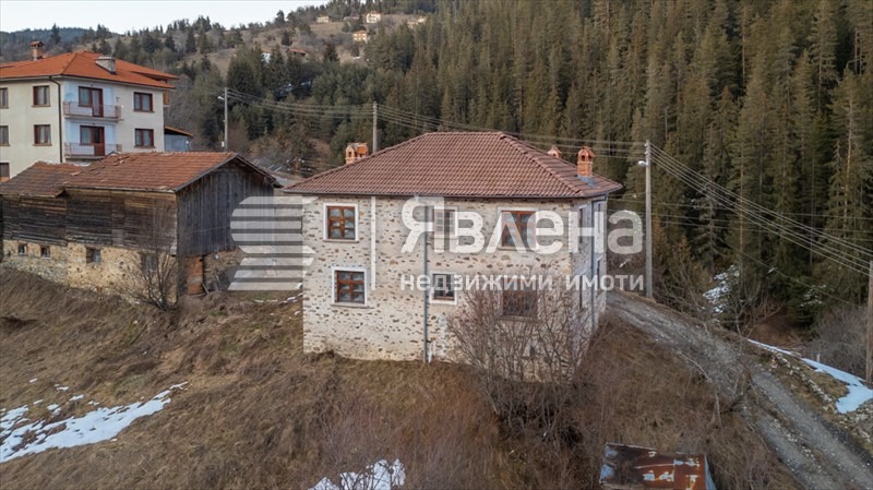 Продава  Къща, област Смолян, с. Кутела •  101 500 EUR • ID 60942107 — holmes.bg - [1] 